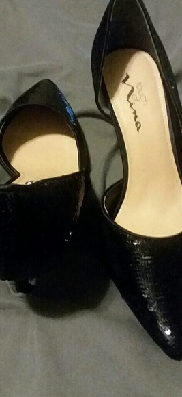 Shoes - Picture 4 of 4